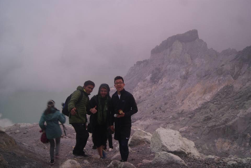 แฮร์ริส ไอเจน เครเตอร์ โฮมสเตย์ Tamansuruh ภายนอก รูปภาพ